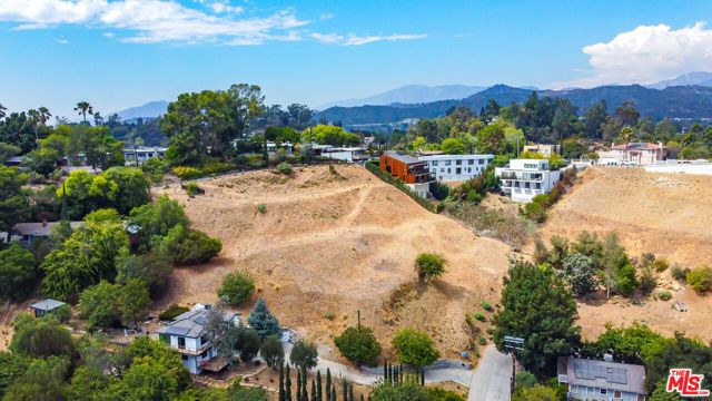 1425 N Highgate Avenue, Los Angeles, CA 90042