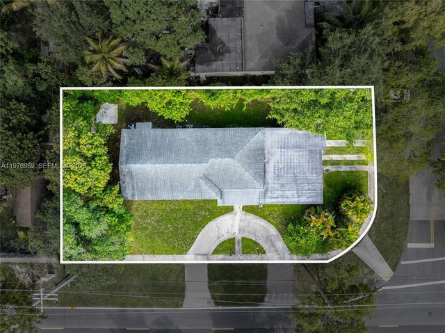 12090 NW 12th Ave, North Miami, FL 33168