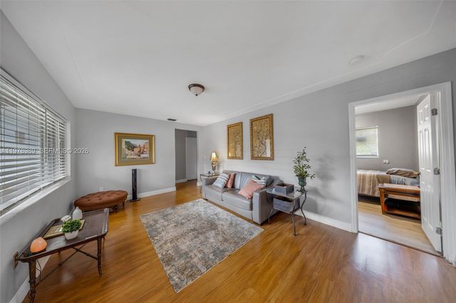 12090 NW 12th Ave, North Miami, FL 33168