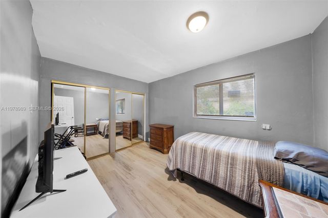 12090 NW 12th Ave, North Miami, FL 33168