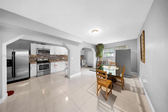 12090 NW 12th Ave, North Miami, FL 33168