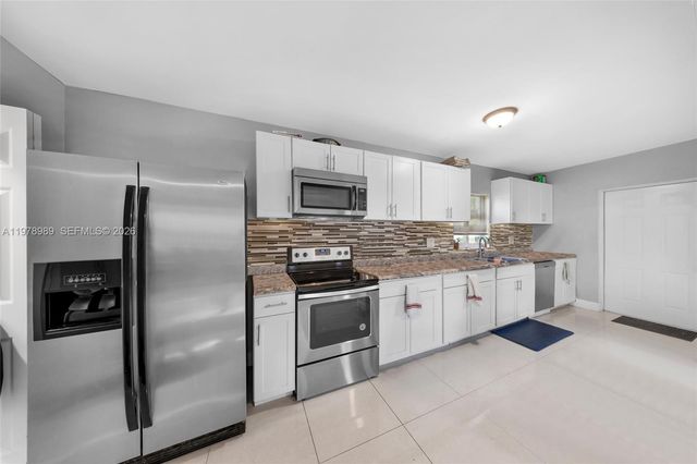 12090 NW 12th Ave, North Miami, FL 33168