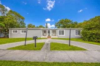 12090 NW 12th Ave, North Miami, FL 33168