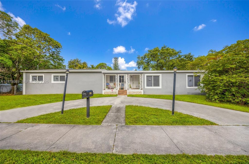 12090 NW 12th Ave, North Miami, FL 33168
