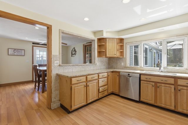 10 Cedarcrest Rd, Canton, MA 02021