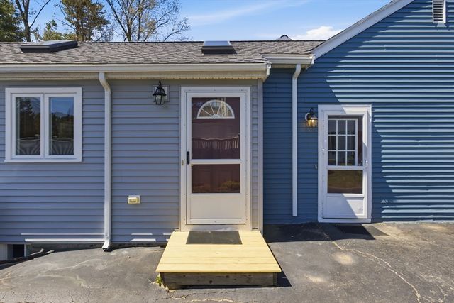 10 Cedarcrest Rd, Canton, MA 02021