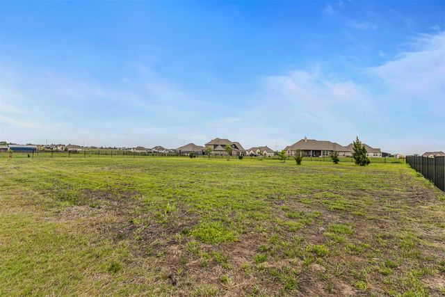 2130 Providence Way, Nevada, TX 75173