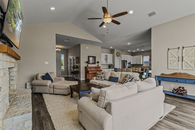 2130 Providence Way, Nevada, TX 75173