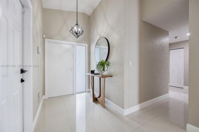 3506 NW 79th Way, Davie, FL 33024