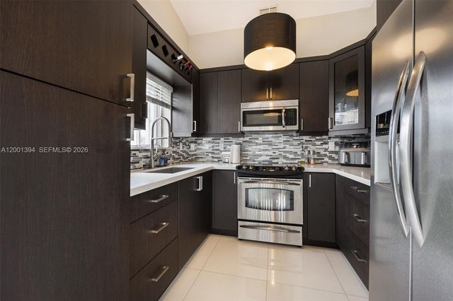 3506 NW 79th Way, Davie, FL 33024