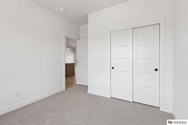 12222 S 113th Street, Papillion, NE 68046