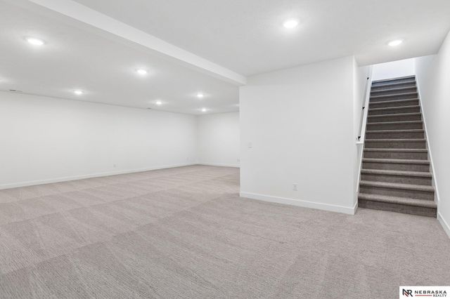 12222 S 113th Street, Papillion, NE 68046