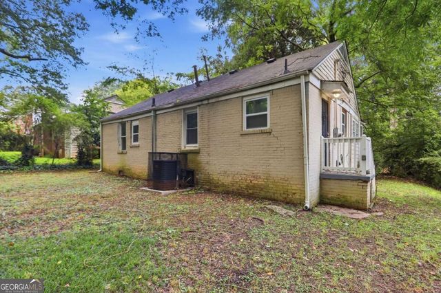 1800 Oakmont Drive NW, Atlanta, GA 30314