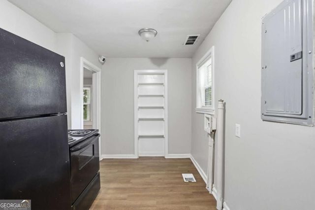 1800 Oakmont Drive NW, Atlanta, GA 30314