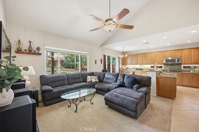 37052 Almond, Murrieta, CA 92563