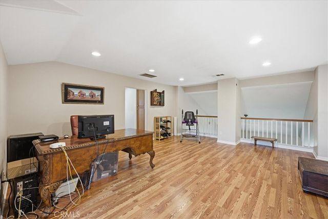 37052 Almond, Murrieta, CA 92563