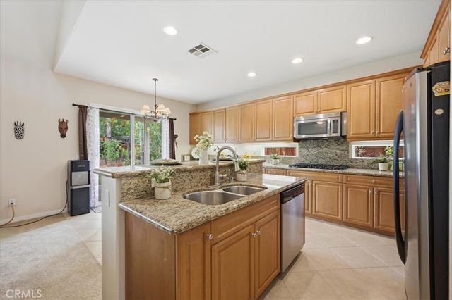 37052 Almond, Murrieta, CA 92563