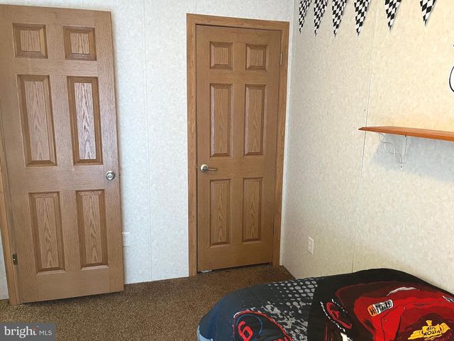 312 BLUE JAY DR, Red Lion, PA 17356