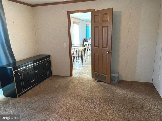 312 BLUE JAY DR, Red Lion, PA 17356
