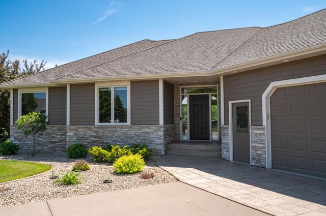 9015 Schutte Court, Corcoran, MN 55340