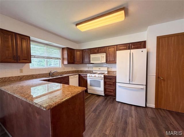 3679 Vago Lane, Florissant, MO 63034