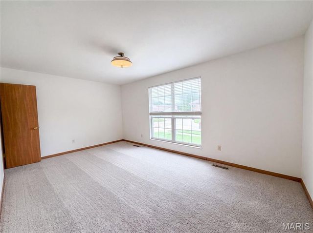 3679 Vago Lane, Florissant, MO 63034