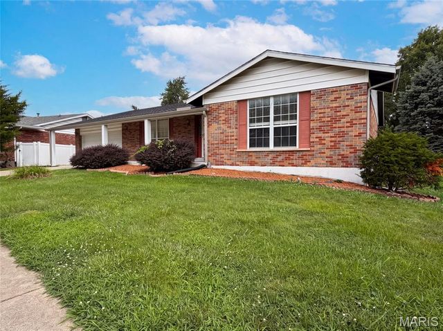 3679 Vago Lane, Florissant, MO 63034