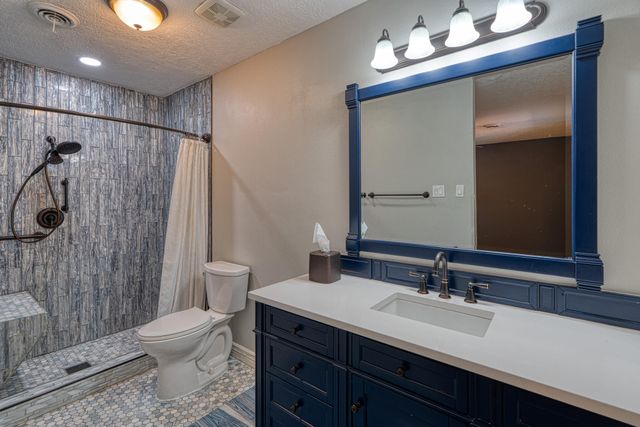 123 ORTEGA Road NW, Albuquerque, NM 87114