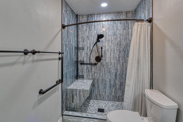 123 ORTEGA Road NW, Albuquerque, NM 87114