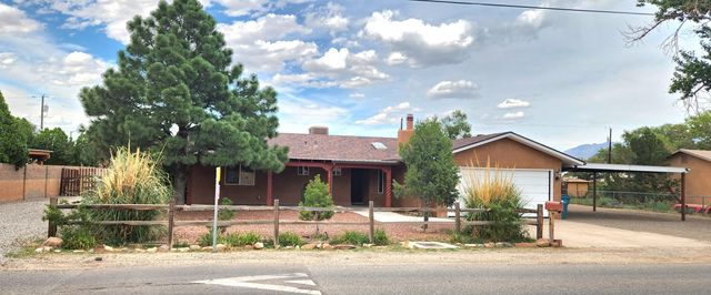 123 ORTEGA Road NW, Albuquerque, NM 87114