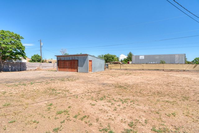 123 ORTEGA Road NW, Albuquerque, NM 87114