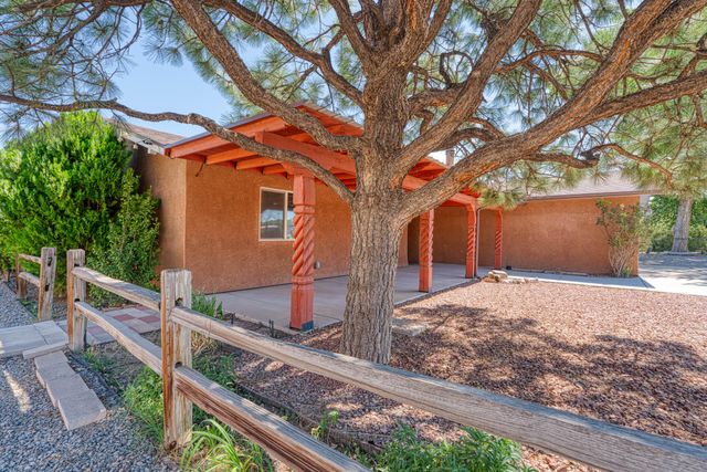 123 ORTEGA Road NW, Albuquerque, NM 87114