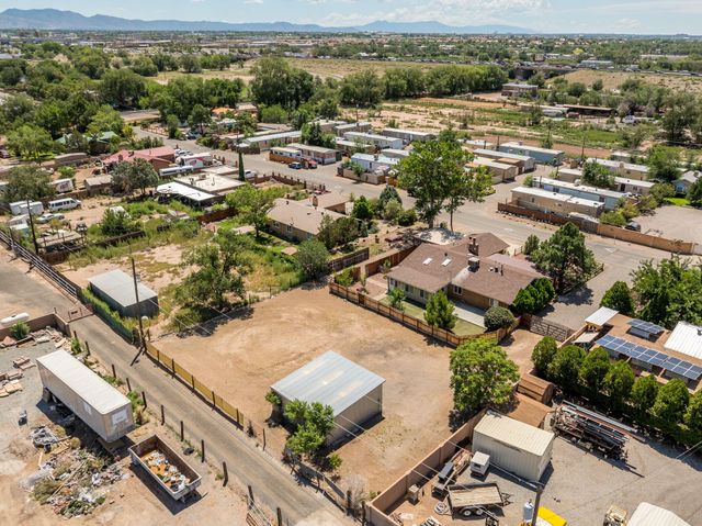 123 ORTEGA Road NW, Albuquerque, NM 87114