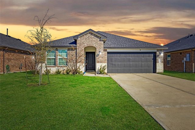 9714 Wall Street, Texas City, TX 77591