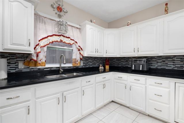 204 Reservoir Avenue, Lincoln, RI 02865