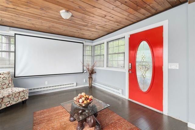 204 Reservoir Avenue, Lincoln, RI 02865