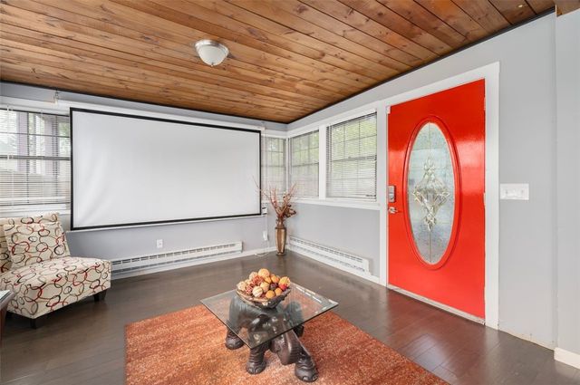 204 Reservoir Avenue, Lincoln, RI 02865