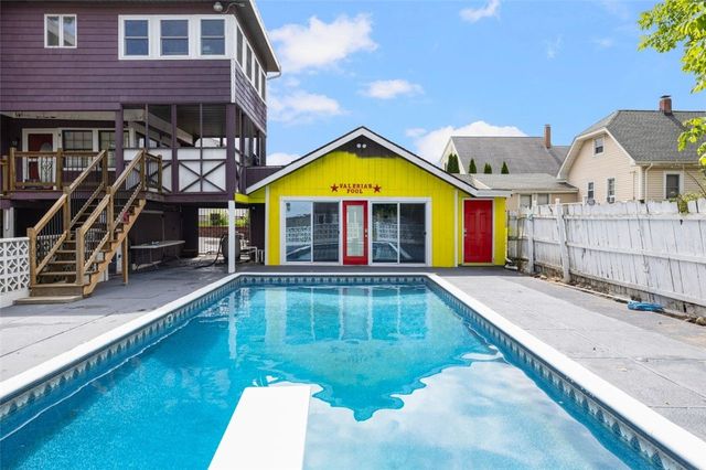 204 Reservoir Avenue, Lincoln, RI 02865