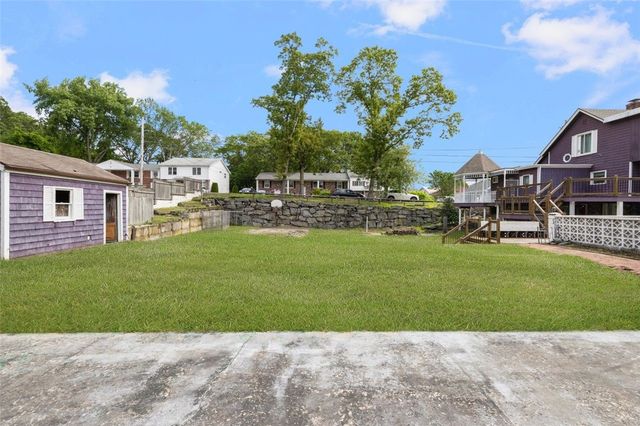 204 Reservoir Avenue, Lincoln, RI 02865