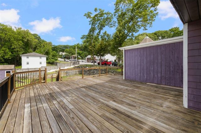 204 Reservoir Avenue, Lincoln, RI 02865