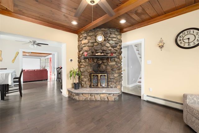 204 Reservoir Avenue, Lincoln, RI 02865