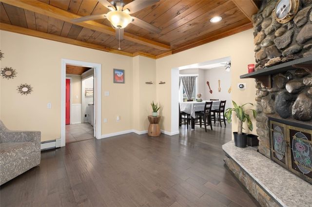 204 Reservoir Avenue, Lincoln, RI 02865