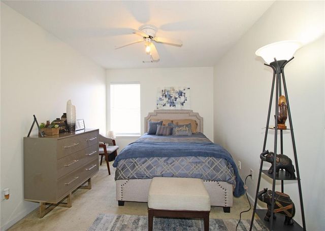 162 Summer Lake SW Drive, Marietta, GA 30060