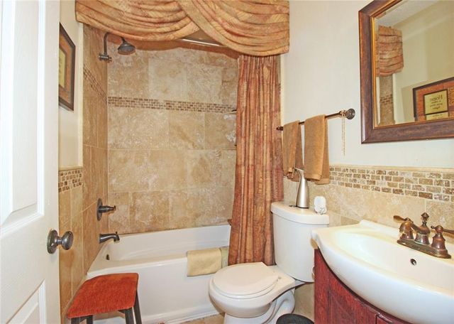 162 Summer Lake SW Drive, Marietta, GA 30060