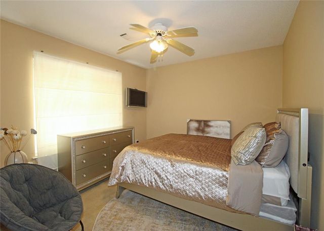 162 Summer Lake SW Drive, Marietta, GA 30060