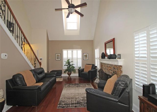 162 Summer Lake SW Drive, Marietta, GA 30060