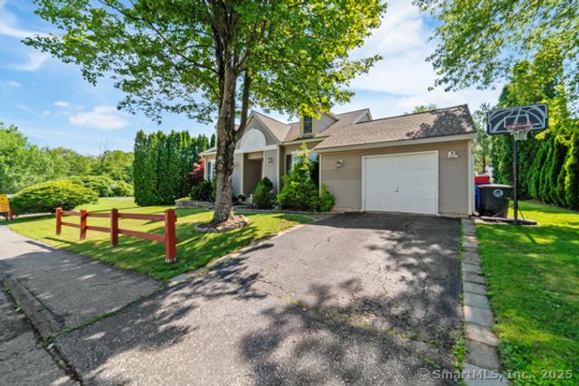 30 Ascot Lane, Torrington, CT 06790