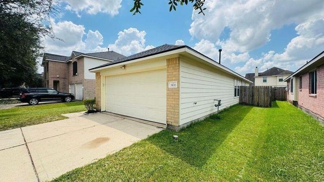 3838 St Simon Manor Drive, Houston, TX 77047