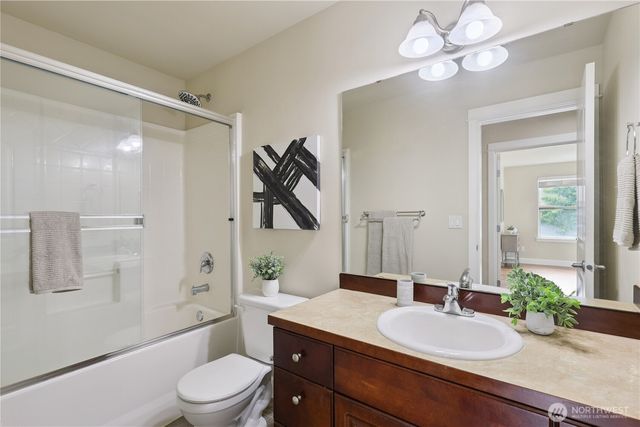 7130 Inlay Street SE, Lacey, WA 98513