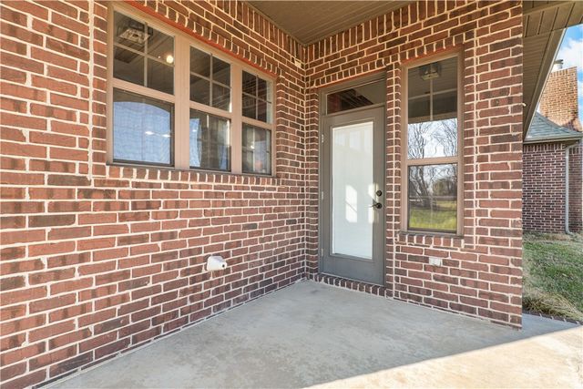 12540 Silver Birch Trace, Elkins, AR 72727